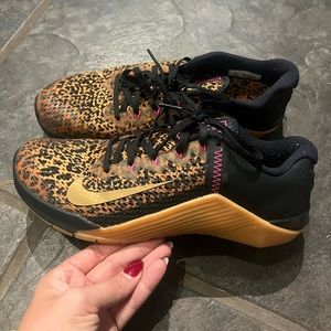 Nike metcon shoes